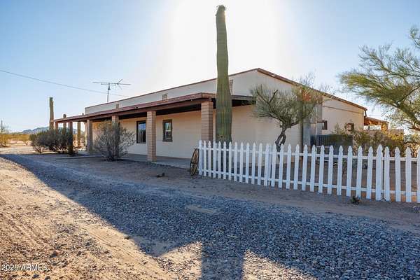 11 Acres of Land with Home for Sale in Maricopa, Arizona