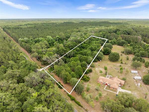 5 Acres of Residential Land for Sale in Gainesville, Florida