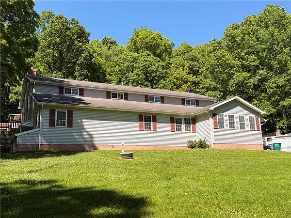 2.57 Acres of Land with Home for Sale in Mahoning Township, Pennsylvania