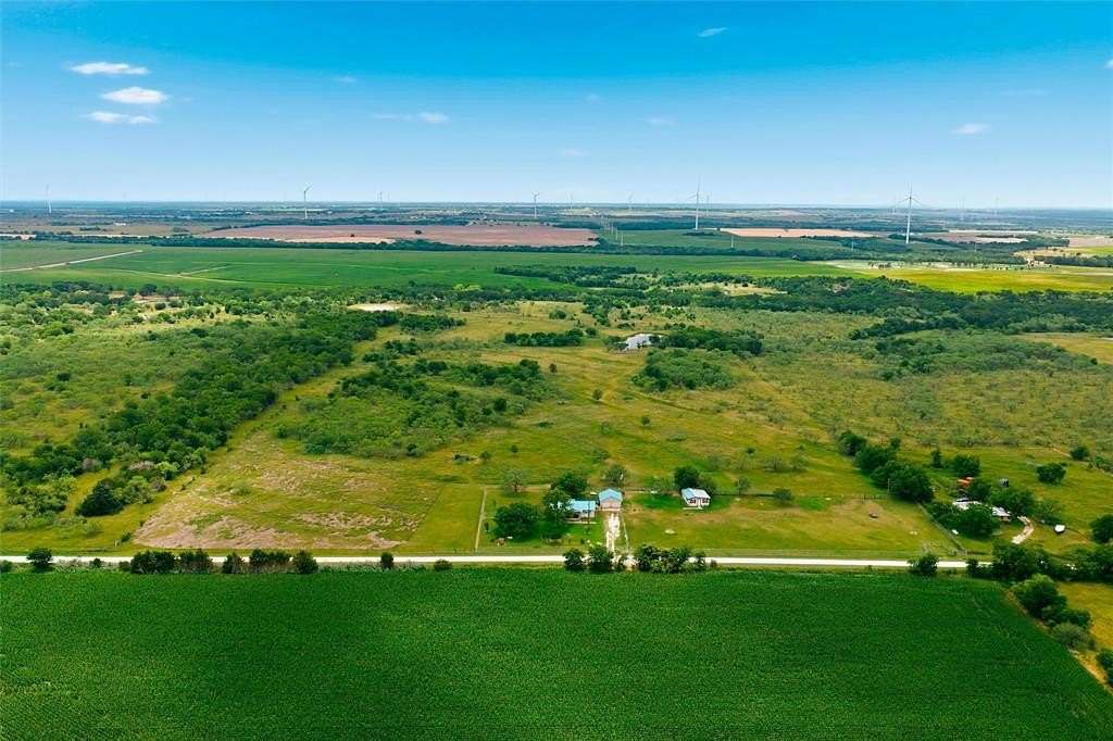 46.3 Acres of Land for Sale in Mount Calm, Texas
