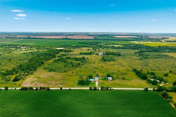 46.3 Acres of Land for Sale in Mount Calm, Texas