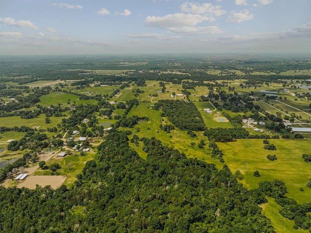 47.3 Acres of Land with Home for Sale in Kaufman, Texas