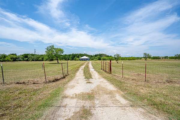 5.6 Acres of Land with Home for Sale in Morgan, Texas