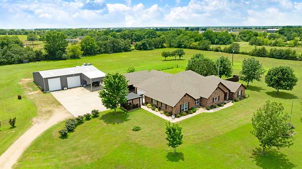 10.3 Acres of Land with Home for Sale in Sumner, Texas