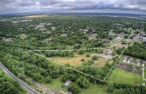8.47 Acres of Mixed-Use Land for Sale in Greenville, Texas
