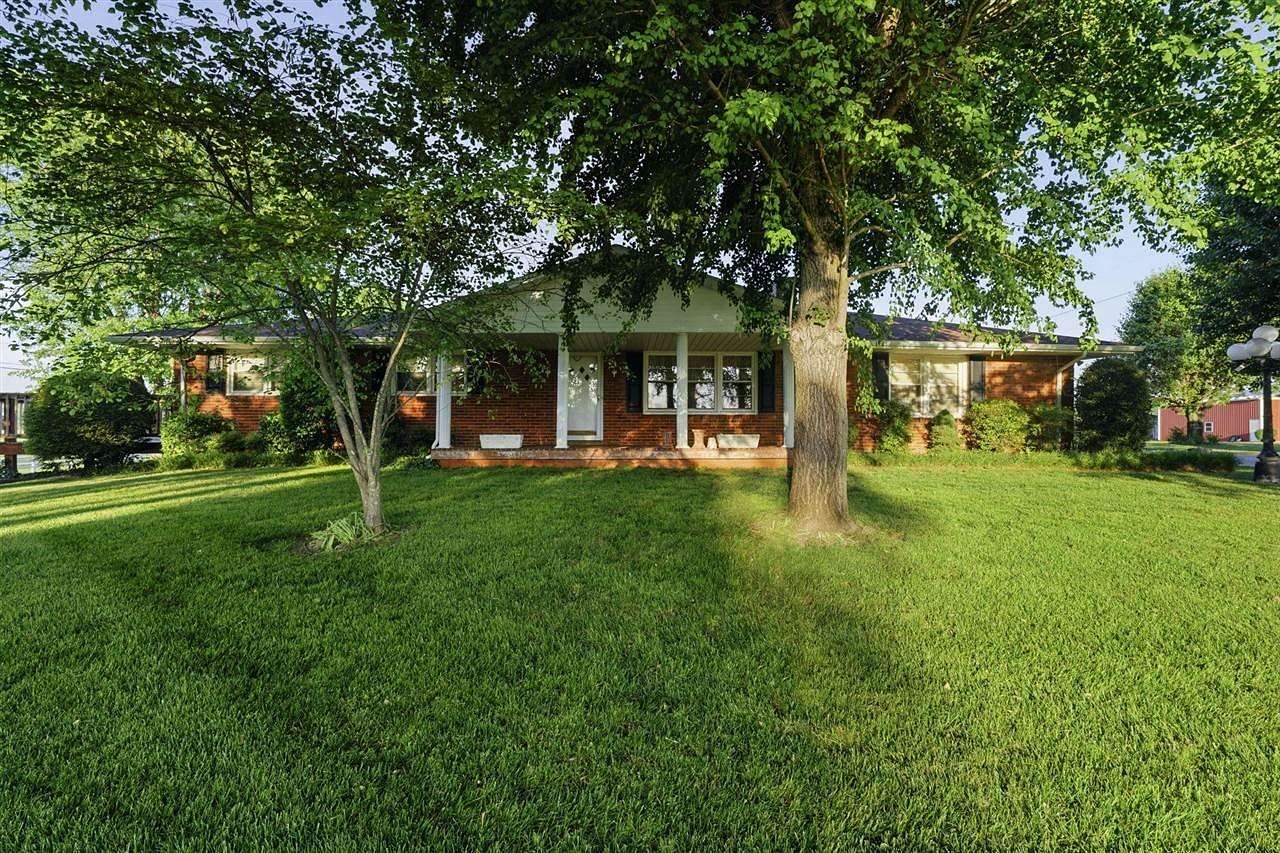 5 Acres of Land with Home for Auction in Bowling Green, Kentucky