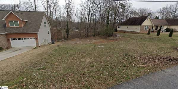 0.7 Acres of Residential Land for Sale in Greenville, South Carolina