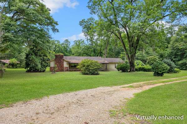 10 Acres of Land with Home for Sale in Havana, Florida