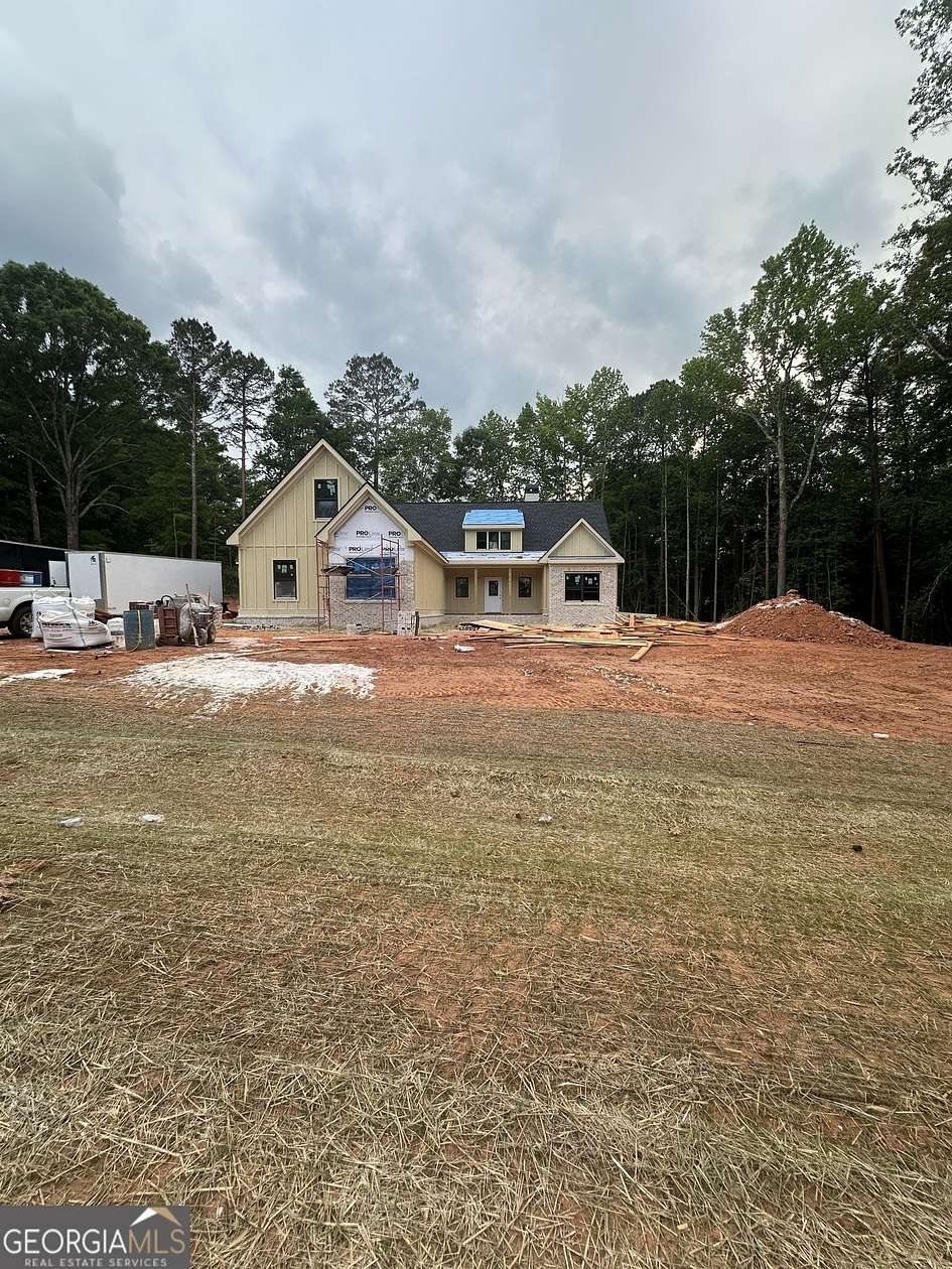 3.82 Acres of Land with Home for Sale in Covington, Georgia