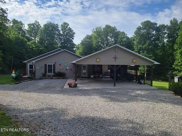 15.7 Acres of Land with Home for Sale in Jamestown, Tennessee