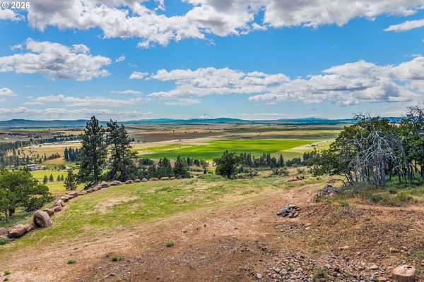 2.62 Acres of Residential Land for Sale in Goldendale, Washington