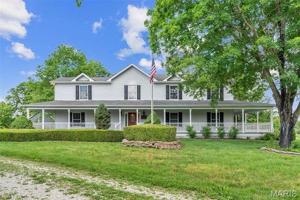 24.7 Acres of Agricultural Land with Home for Sale in Leslie, Missouri