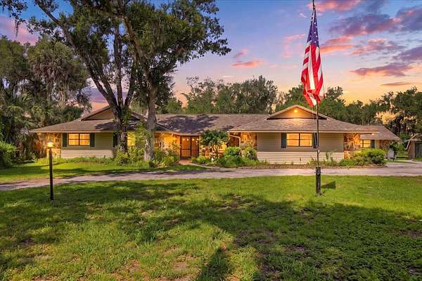 6.5 Acres of Land with Home for Sale in Sarasota, Florida