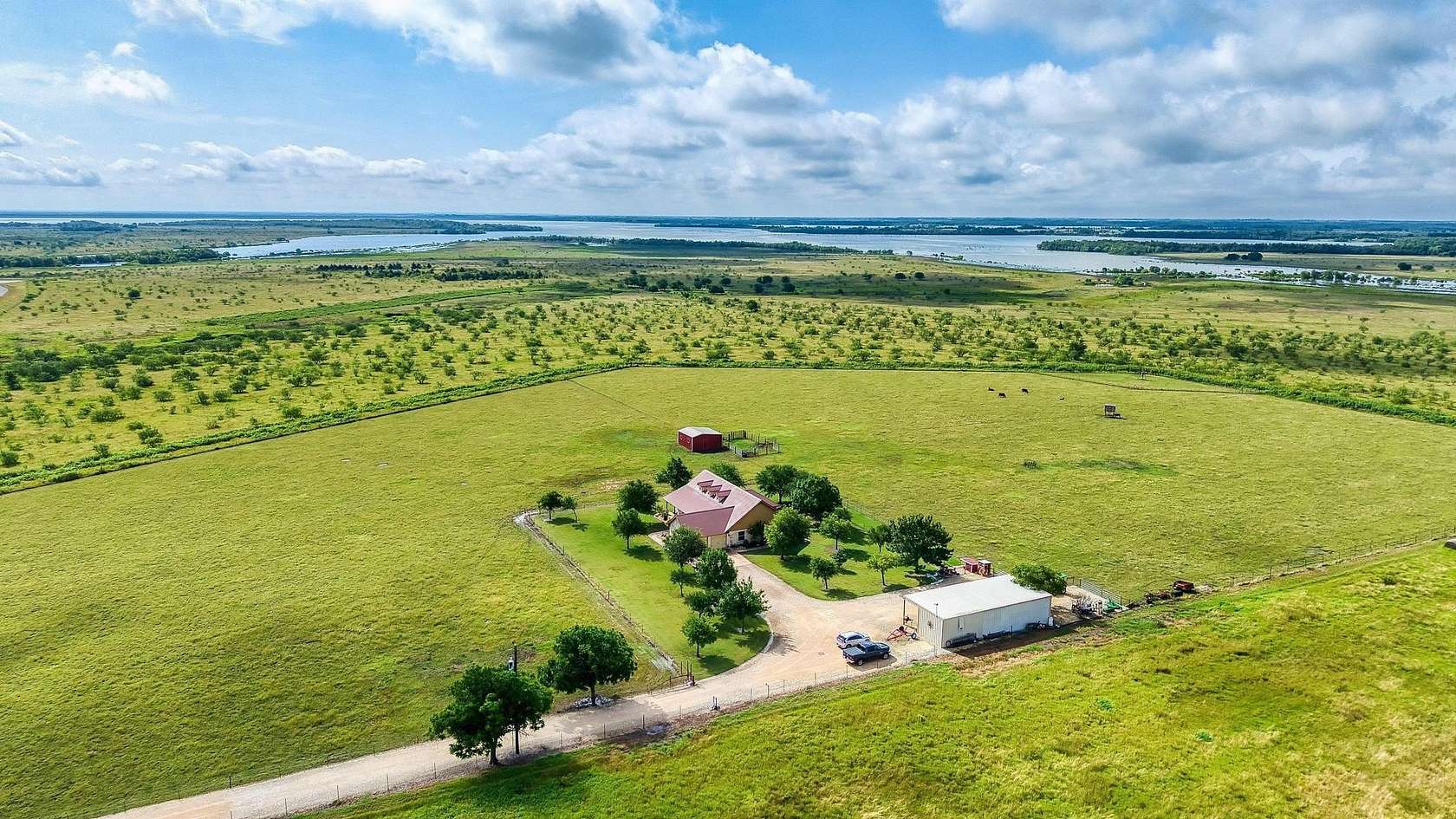 16 Acres of Recreational Land with Home for Sale in Granger, Texas