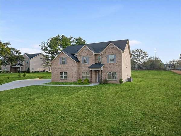 1.52 Acres of Land with Home for Sale in Fayetteville, Georgia