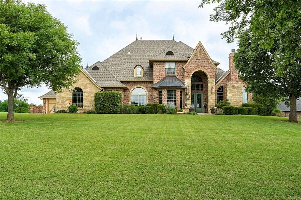 2.66 Acres of Land with Home for Sale in Edmond, Oklahoma