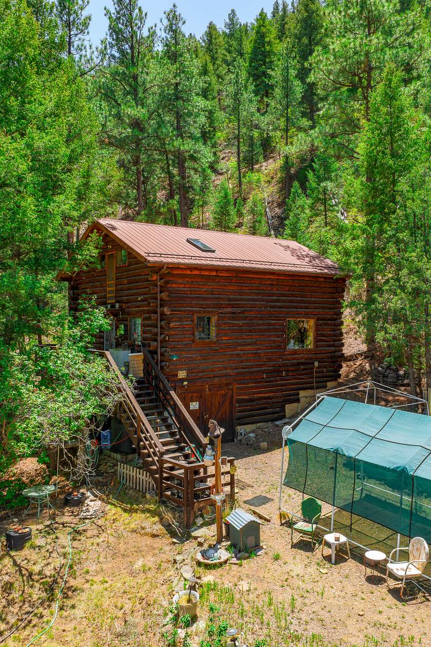 35 Acres of Land with Home for Sale in Weston, Colorado