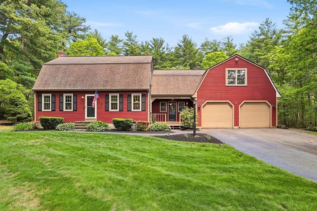 1.84 Acres of Land with Home for Sale in Middleboro, Massachusetts