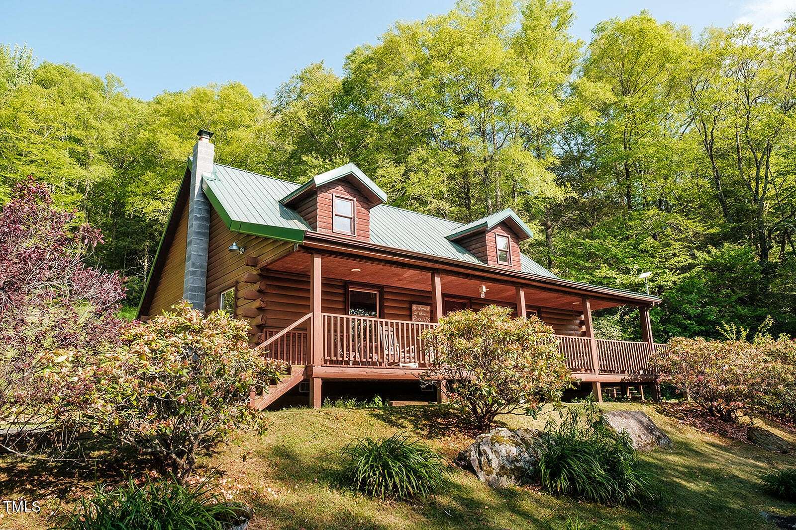 6 Acres of Land with Home for Sale in Newland, North Carolina