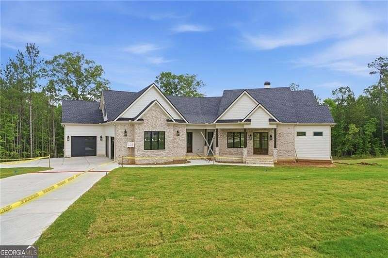 1.5 Acres of Land with Home for Sale in Newnan, Georgia