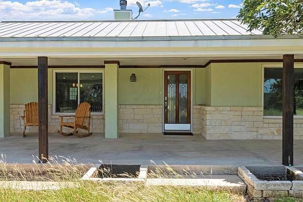 9.34 Acres of Land with Home for Sale in Kerrville, Texas