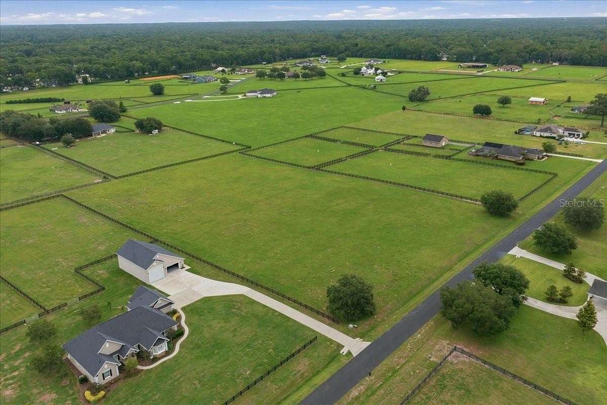5 Acres of Land for Sale in Ocala, Florida