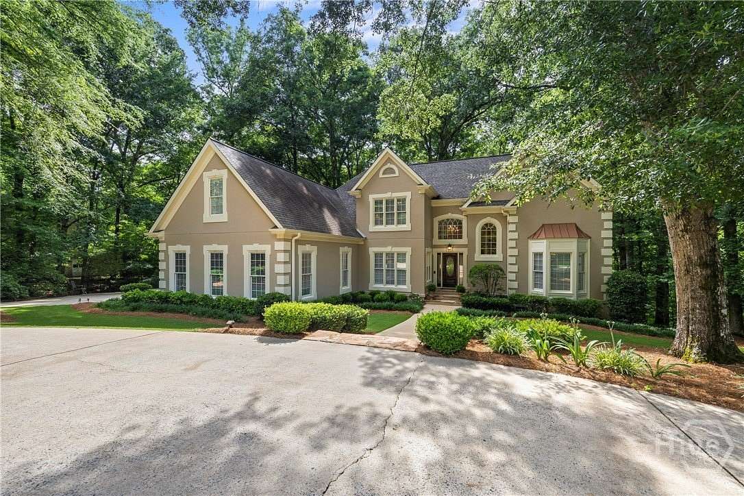 2 Acres of Land with Home for Sale in Athens, Georgia