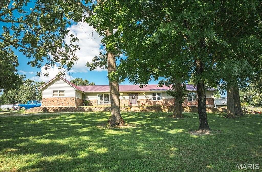 7.86 Acres of Improved Land for Sale in St. James, Missouri
