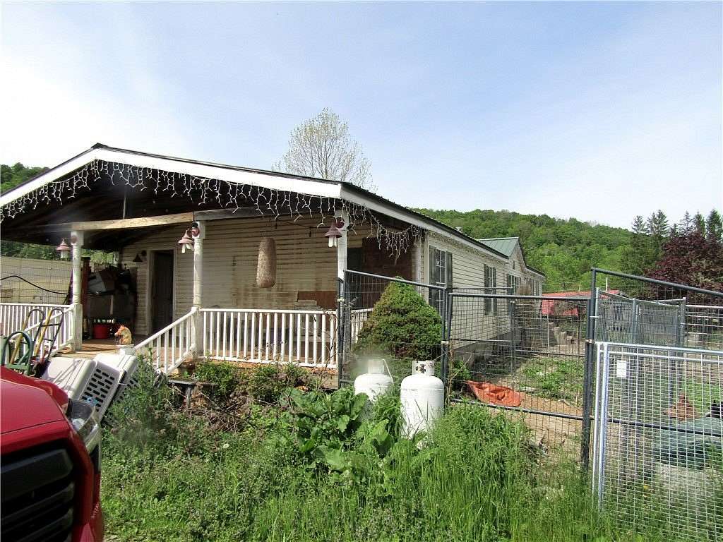 29.4 Acres of Agricultural Land with Home for Sale in Endicott, New York