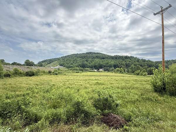 3.14 Acres of Mixed-Use Land for Sale in Pine Knot, Kentucky