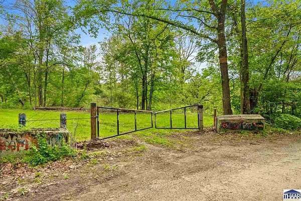 268 Acres of Land for Sale in Rosedale, Indiana