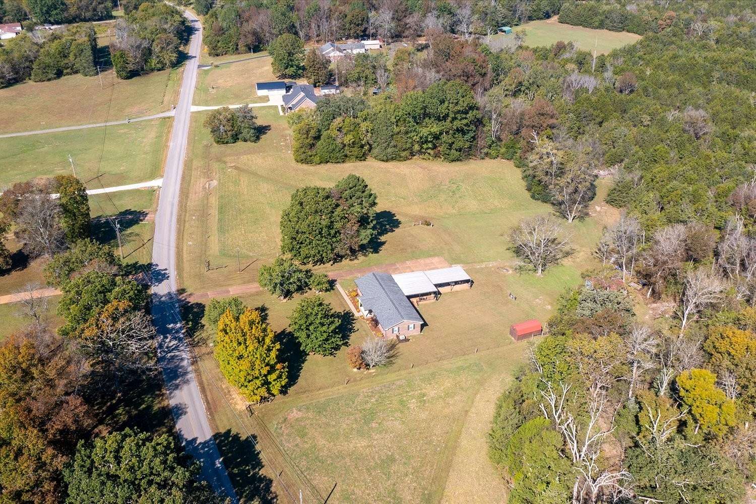 11.2 Acres of Land with Home for Sale in Lewisburg, Tennessee