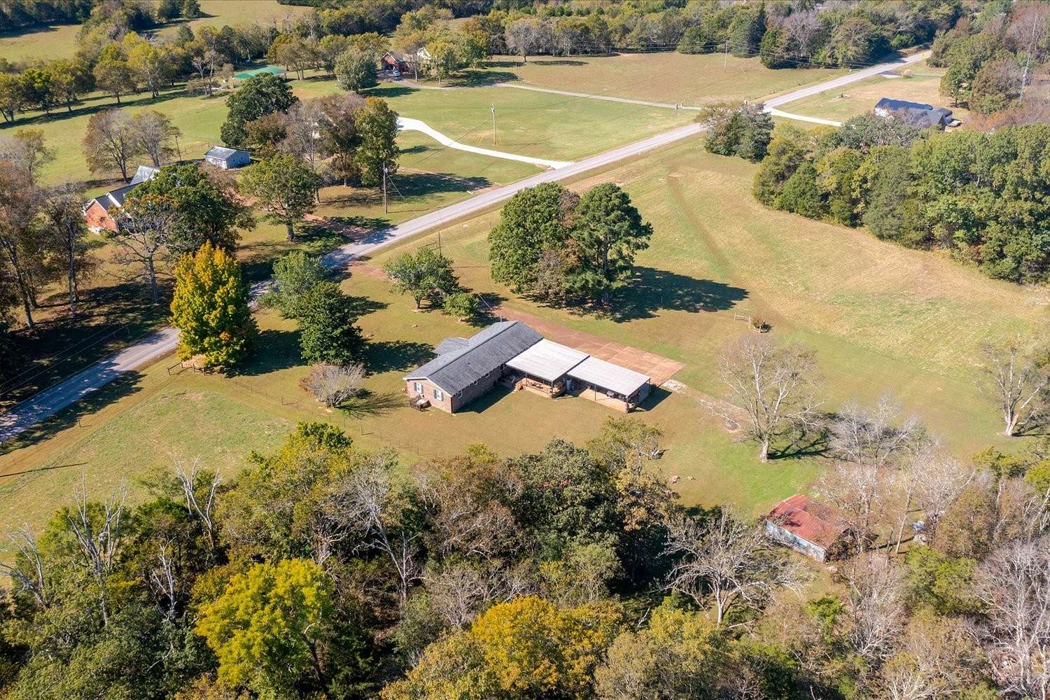 11.2 Acres of Land with Home for Sale in Lewisburg, Tennessee