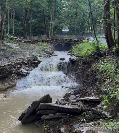 5 Acres of Land for Sale in Black Mountain, North Carolina
