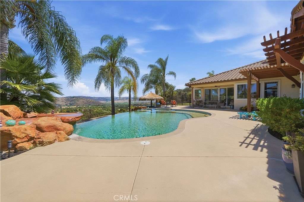 4.39 Acres of Land with Home for Sale in Fallbrook, California