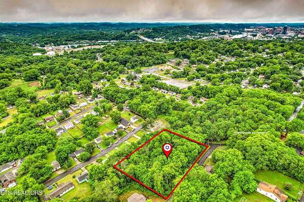 0.95 Acres of Residential Land for Sale in Knoxville, Tennessee