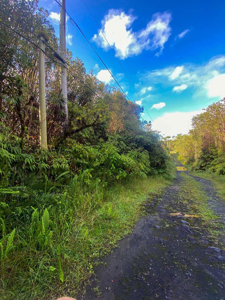 0.19 Acres of Residential Land for Sale in Mountain View, Hawaii