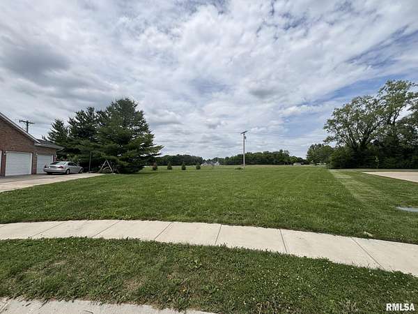 0.33 Acres of Residential Land for Sale in Springfield, Illinois