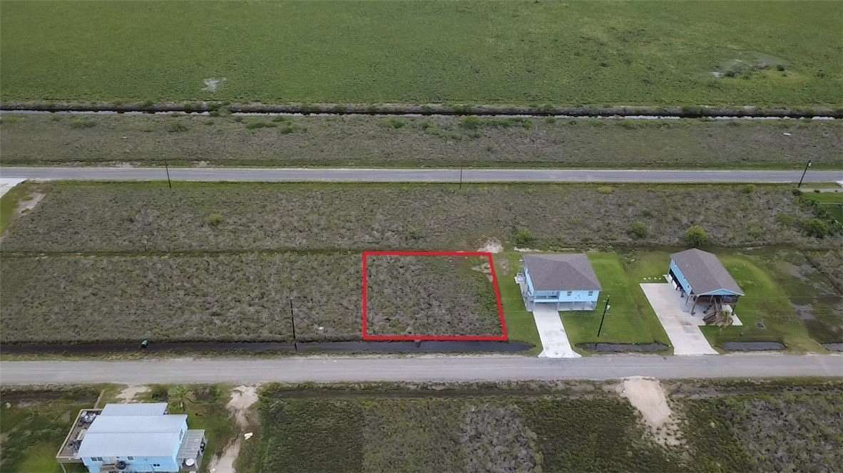 0.11 Acres of Residential Land for Sale in Rockport, Texas