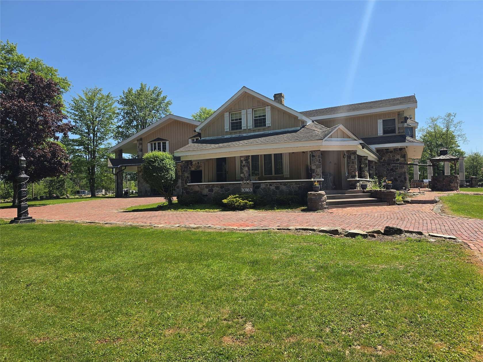 30.4 Acres of Land with Home for Sale in Erie, Pennsylvania