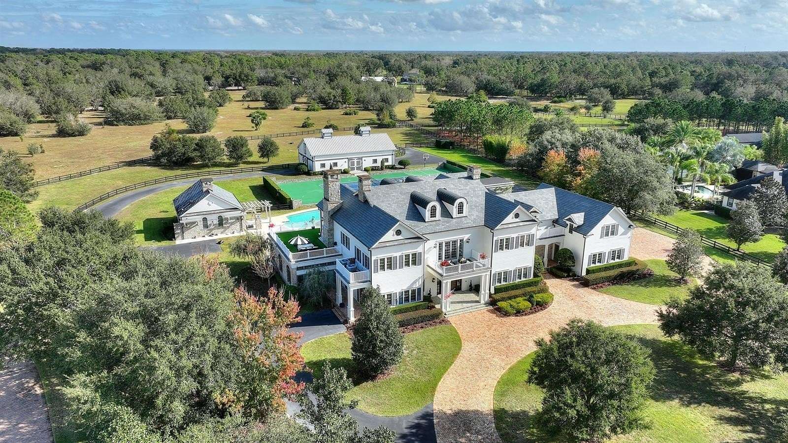 13.8 Acres of Land with Home for Sale in Chuluota, Florida