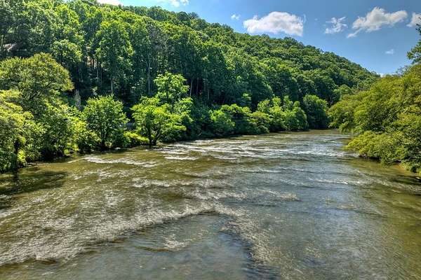 1.53 Acres of Land with Home for Sale in Blue Ridge, Georgia