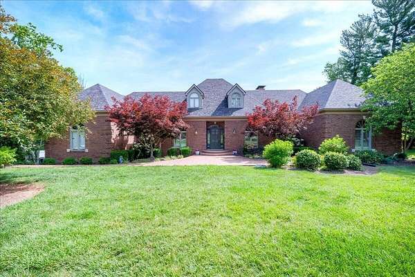 3 Acres of Land with Home for Sale in Frankfort, Kentucky