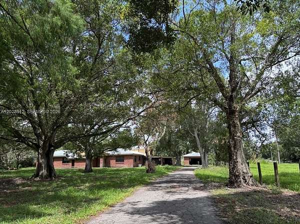35.5 Acres of Improved Land for Sale in Clewiston, Florida