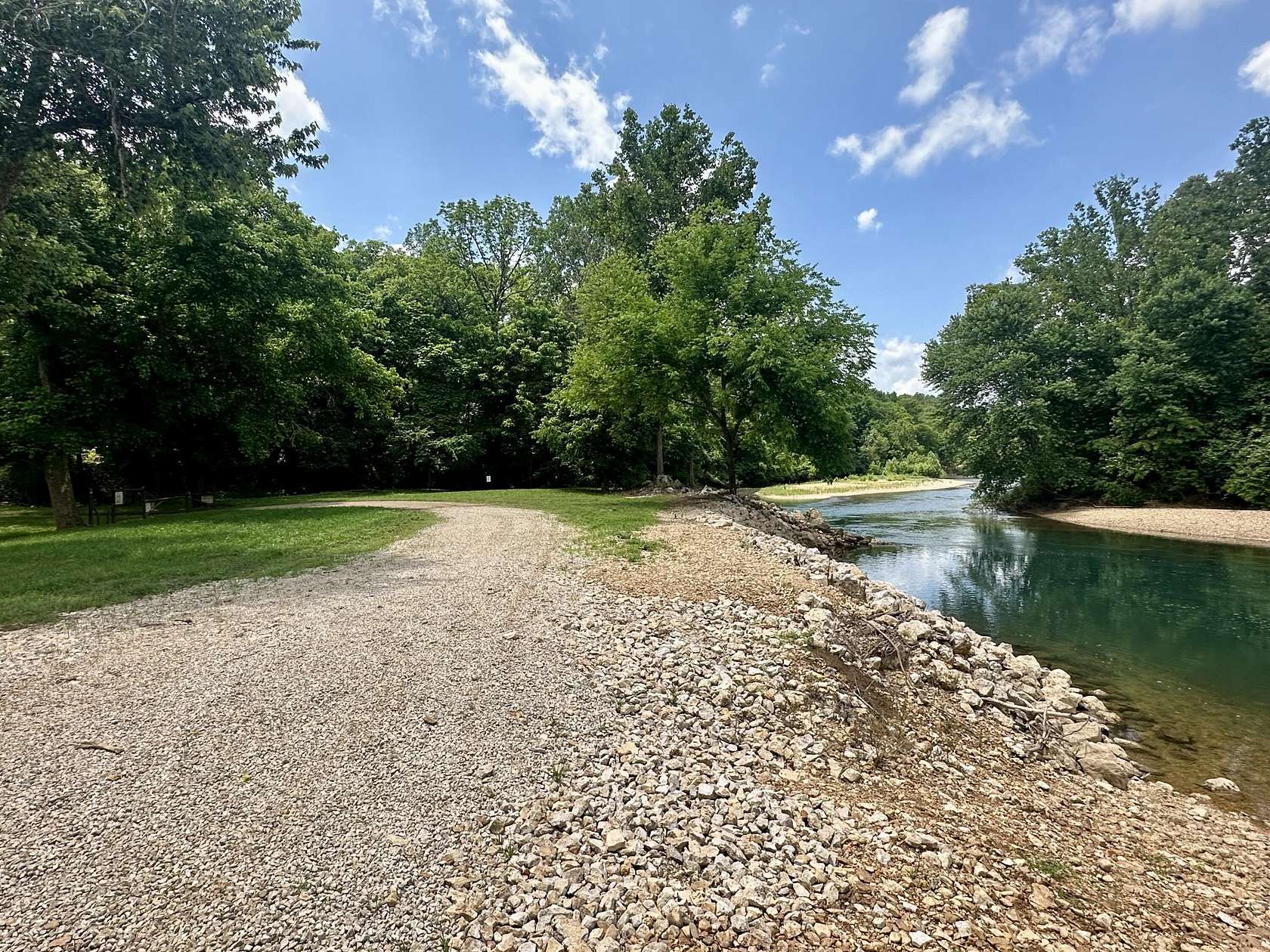 10 Acres of Recreational & Residential Land for Sale in Eminence, Missouri