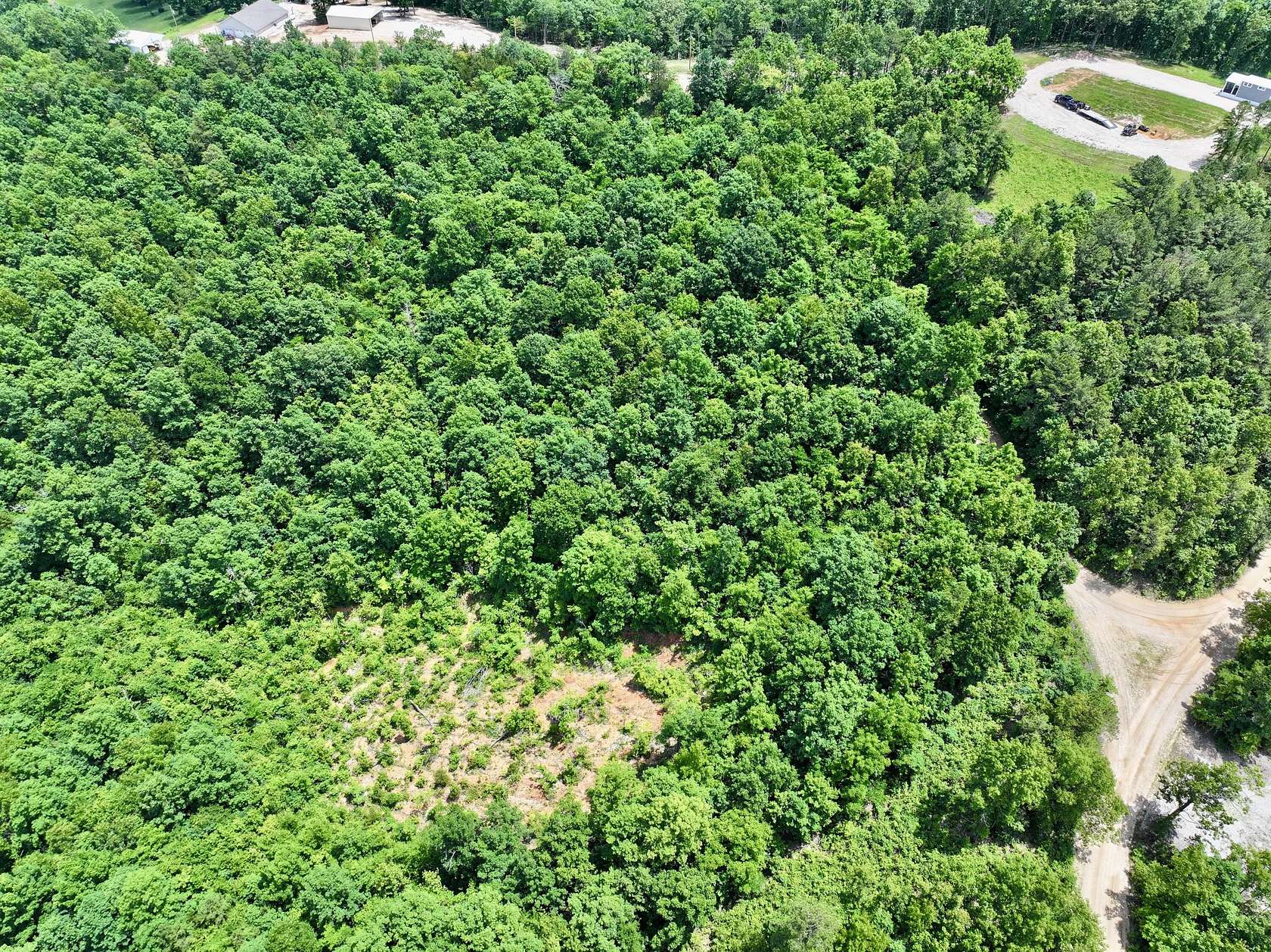 10 Acres of Recreational & Residential Land for Sale in Eminence, Missouri