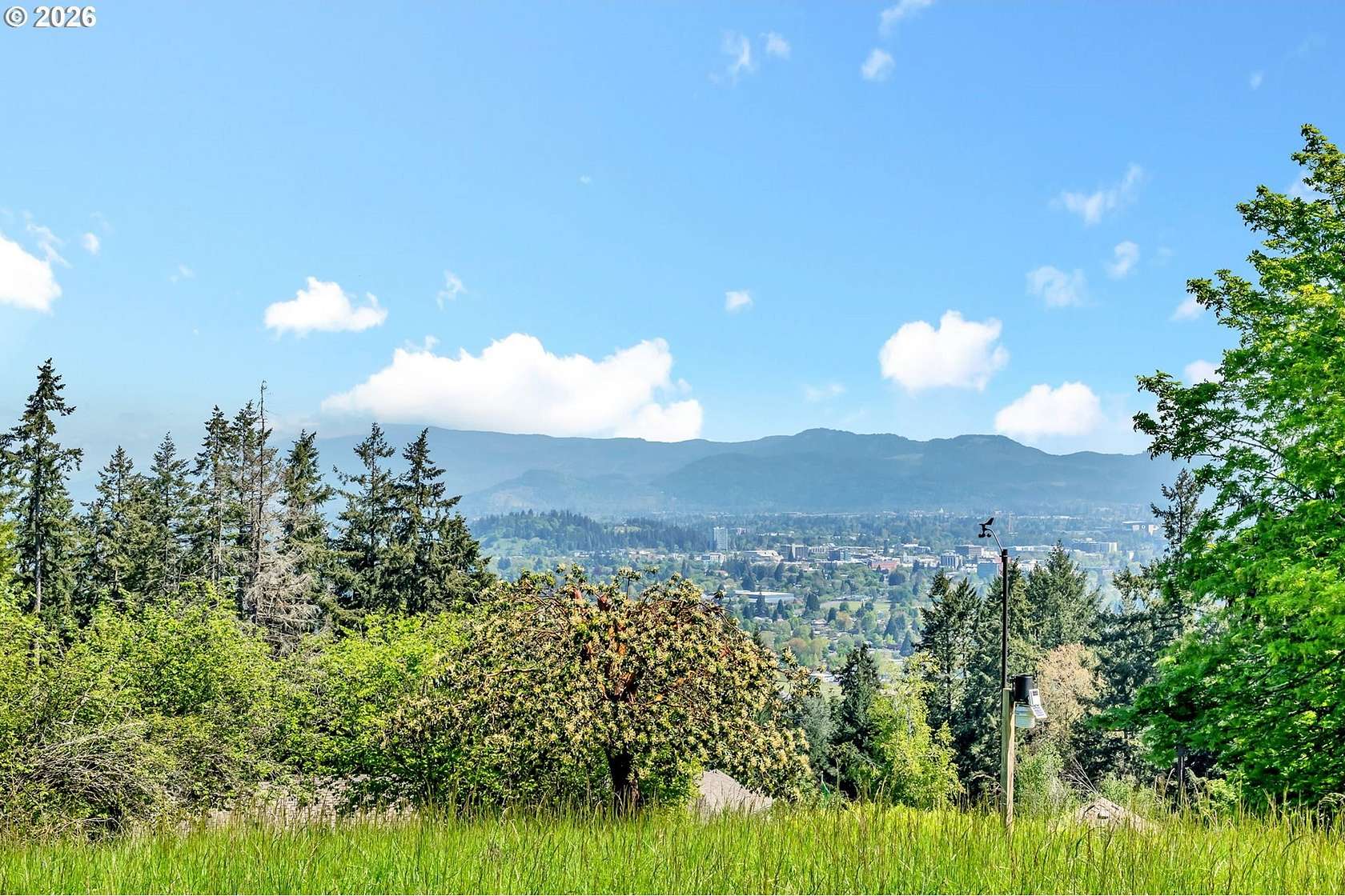 1 Acre of Residential Land for Sale in Eugene, Oregon