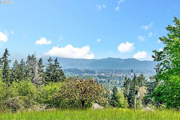 1 Acre of Residential Land for Sale in Eugene, Oregon