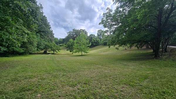 2 Acres of Residential Land for Sale in Bowling Green, Kentucky