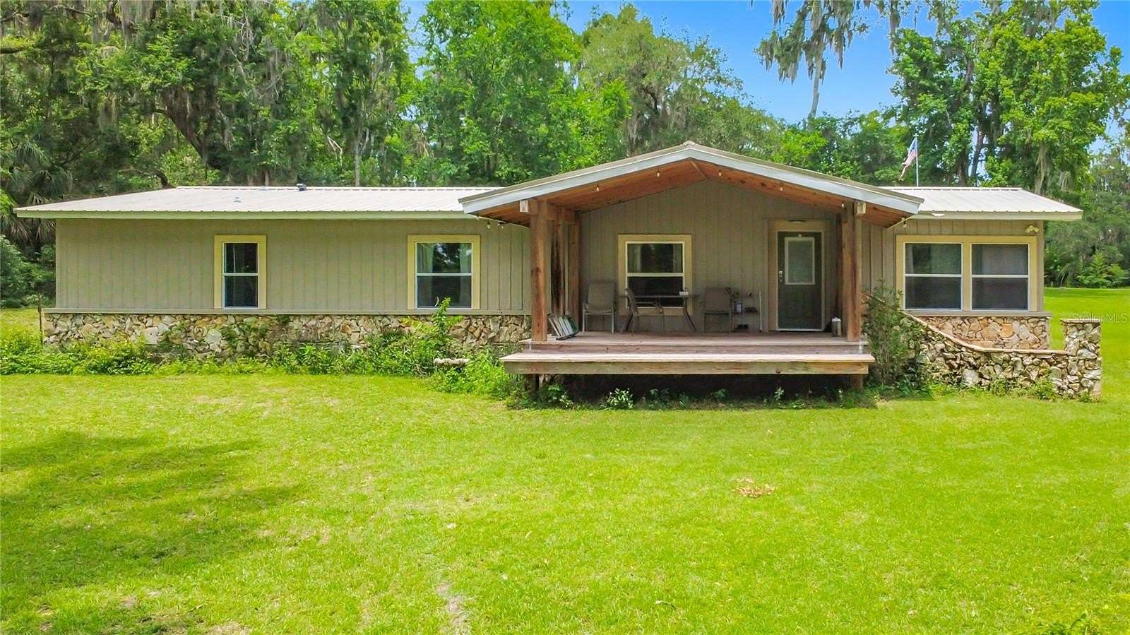 6 Acres of Land with Home for Sale in Ocala, Florida